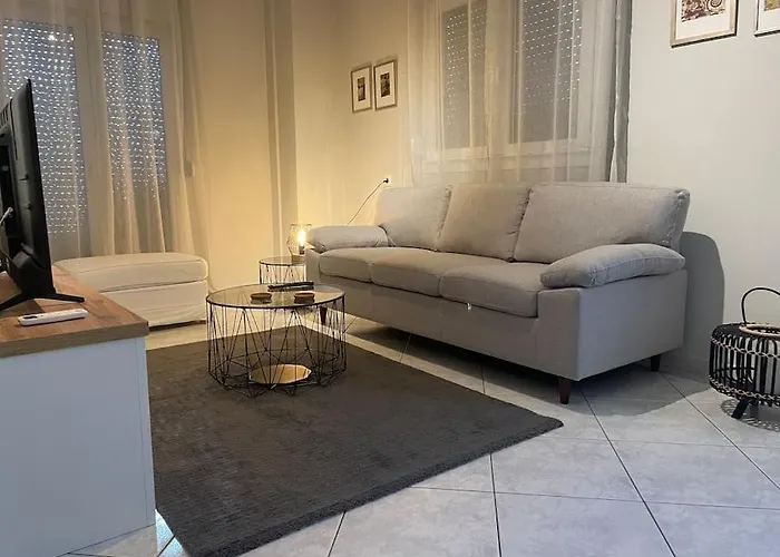 Letty\'S Cozy Flat Apartment
