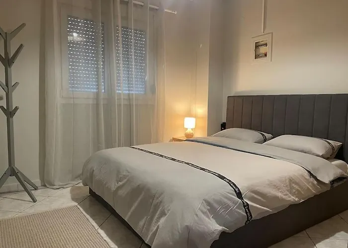Letty\'S Cozy Flat Apartment